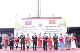 Vietnam financia proyectos de agricultura e infraestructura en provincia laosiana