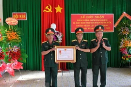 Honran a equipo vietnamita de repatriación de restos de soldados en Camboya