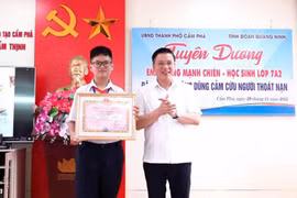 Presidente vietnamita elogia a un estudiante por su acto de valentía