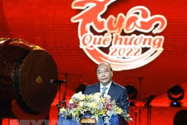 Presidente de Vietnam asiste al programa "Primavera en la tierra natal 2022”