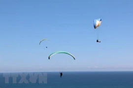Provincia vietnamita busca convertirse en centro de parapente 