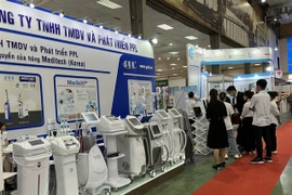 Abren en Hanoi exposición internacional de industria farmacéutica