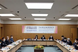 Partidos comunistas de Vietnam y Japón realizan intercambio teórico