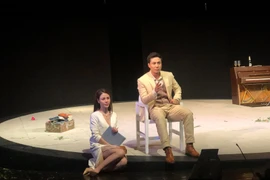 Teatro de Jóvenes de Hanoi lanza nueva obra "Hedda Gabler" 