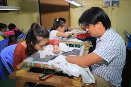 Promueven labores de asistencia a discapacitados y huérfanos en Vietnam 