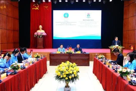 Destacan relaciones sindicales entre Vietnam y Laos