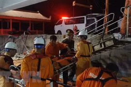Rescatan a un tripulante de barco extranjero accidentado en el mar 