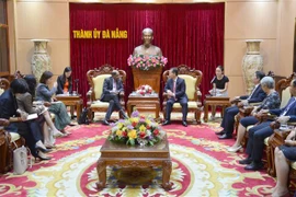 Ciudad vietnamita de Da Nang espera más inversión de Singapur y Rusia