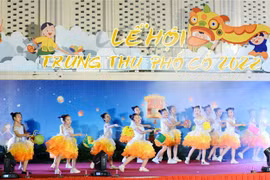  Inauguran festival del Medio Otoño en casco antiguo de Hanoi 