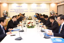 Hanoi y Vientiane comparten experiencia sobre la operación de órganos electos