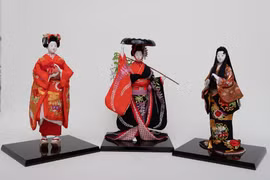 Ningyō: exposiciones de arte y belleza de las muñecas japonesas