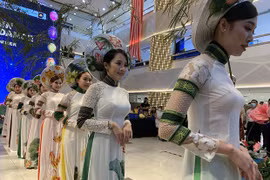 Promueven cultura y turismo vietnamita en Malasia