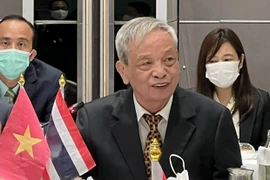 Vietnam y Tailandia promueven intercambios populares 