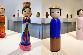 Exhiben en Hanoi muñeca japonesa Kokeshi 