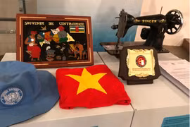 Museo de mujer vietnamita recibe artefactos entregados por cascos azules