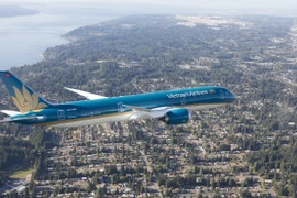 Vietnam Airlines aterriza con emergencia para salvar a pasajero