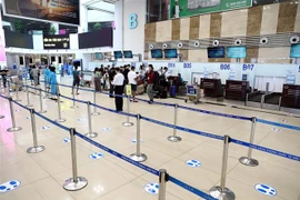 Exigen en Vietnam reforzar inspección intersectorial sobre seguridad de aviación