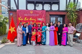 Vietnamitas en Chile y Australia se reúnen con motivo del Tet