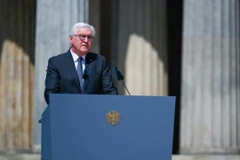 Vietnam felicita a Alemania por Día de la Unidad nacional
