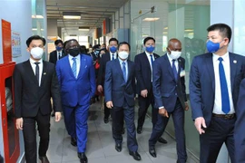 Promueven Vietnam y Sierra Leona cooperación en transformación digital