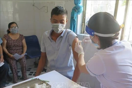 Disminuye cifra de casos diarios de COVID-19 en Vietnam