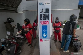 Indonesia aumenta cuotas de combustible subsidiado