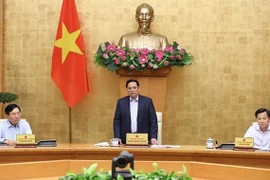 Vietnam sigue trabajando por mantener estabilidad macroeconómica, según premier