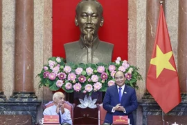 Presidente vietnamita insta a renovar método de aprendizaje de Historia en escuelas 