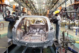 Bloomberg: Asciende economía de Vietnam gracias a exportaciones