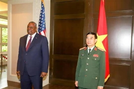 Vietnam agiliza cooperación en defensa con Singapur, Estados Unidos y Canadá