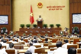 Parlamento vietnamita debate sobre mejora de calidad de salud pública