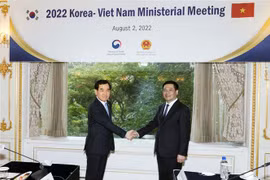 Efectúan reunión de Ministros de Industria y Comercio de Vietnam y Corea del Sur