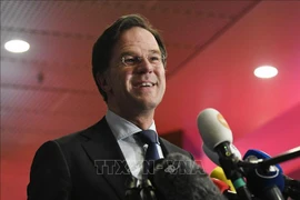 Vietnam felicita a primer ministro reelegido de los Países Bajos