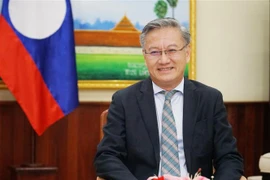 Público laosiano aprecia discurso de dirigente partidista vietnamita sobre relaciones bilaterales