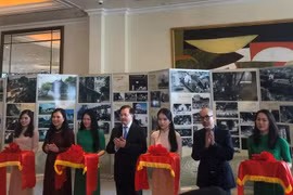 Inauguran exposición sobre paisajes y patrimonios culturales de Hanoi