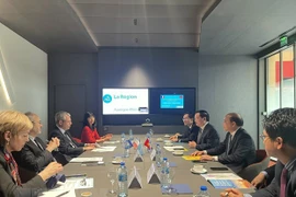 Provincia vietnamita busca fortalecer cooperación con localidades francesas
