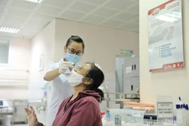 Vietnam registra más de dos mil 700 casos nuevos de COVID-19