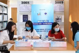 Vietnam tiene más de 1,4 millones de desempleados en 2021 por el COVID-19