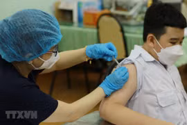 Ciudad Ho Chi Minh comienza la vacunación para niños de 5 a 11 años