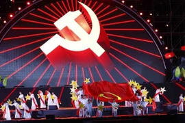 Presidente parlamentario vietnamita asiste a acto de fundación de ciudad de Pho Yen