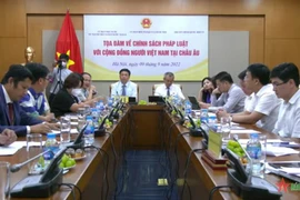 Efectúan taller sobre políticas legales para vietnamitas en el extranjero
