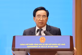 Primer ministro de Laos concluye con éxito visita oficial a Vietnam