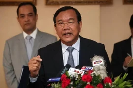 Camboya y Singapur prometen fortalecer unidad de ASEAN