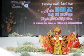 Celebran Festival en honor a túnica tradicional Ao Dai en Ciudad Ho Chi Minh