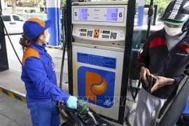 Precios minoristas de gasolina aumentan nuevamente en Vietnam