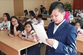 Embajada de Vietnam presta atención a connacionales en Ucrania