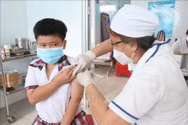 Vietnam registra más de dos mil 300 nuevos casos de COVID-19