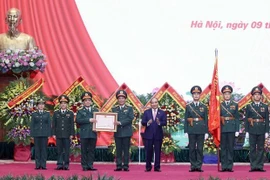 Presidente vietnamita destaca papel de empresas militares