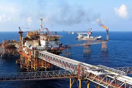 Resaltan propuesta de inversión en tercer complejo petroquímico de Vietnam