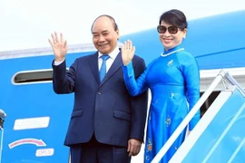 Presidente vietnamita parte de Hanoi rumbo a Tailandia 